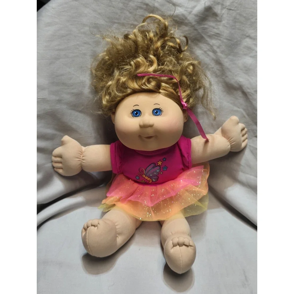 Cabbage Patch Kids‎ TWINKLE TOES Blonde with Blue Eyes Curly 2012